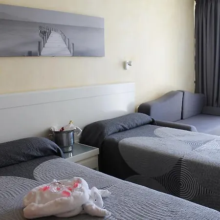Marina - The Original Vibe 4* Benidorm