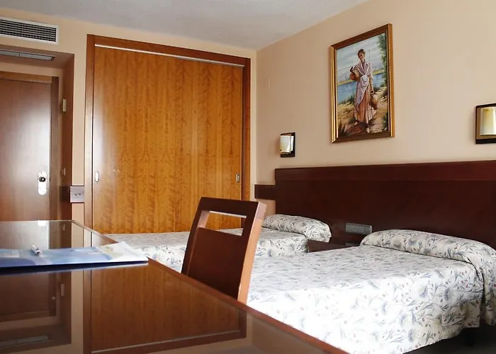 Marina - The Original Vibe Hotel