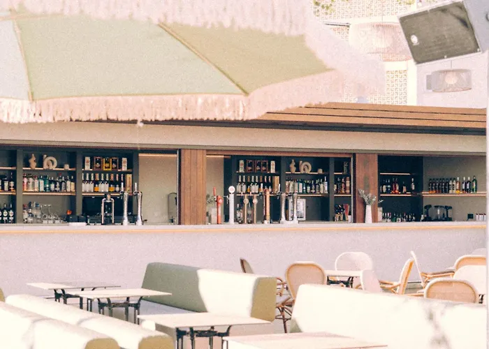 Hotel Marina - The Original Vibe