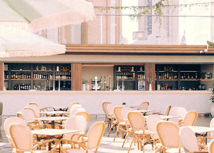 Marina - The Original Vibe Hotel