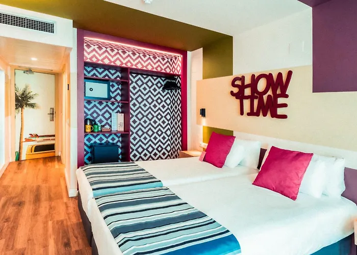 Marina - The Original Vibe 4*