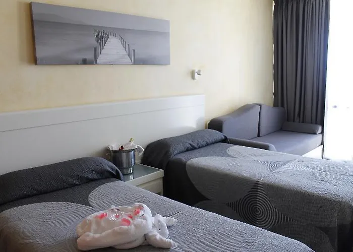 Marina - The Original Vibe 4* Benidorm